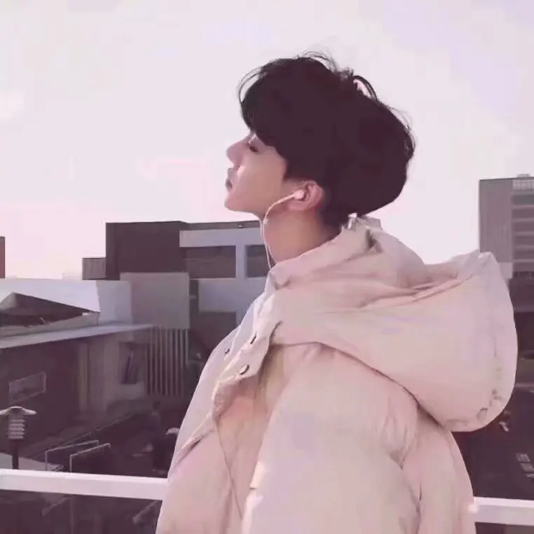  海畔逸尘客